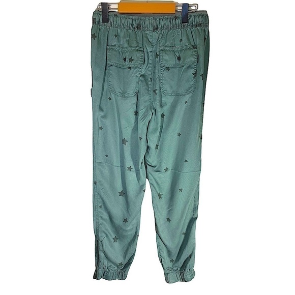 C&C California Flowy Sage green Boho Stars Print Jogger 100 % Lyocell Pants Sz M - Picture 5 of 13